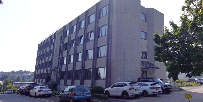 Bürogebäude